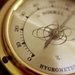 hygrometer vs hydrometer